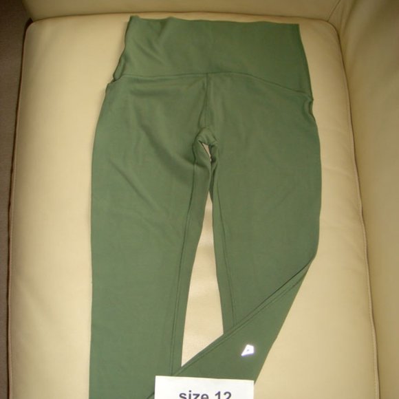 Ivivva by Lululemon size 12 Strong Spirit Tight - Picture 3 of 6